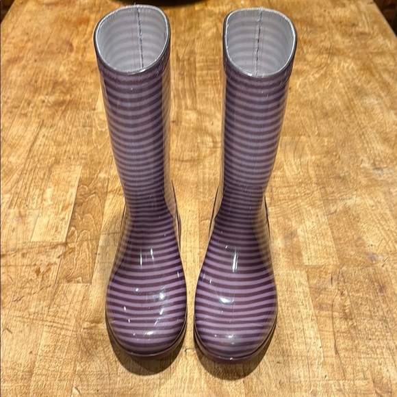 UGG Purple Winter Rain Boots with Striped Design - Picture 1 of 5